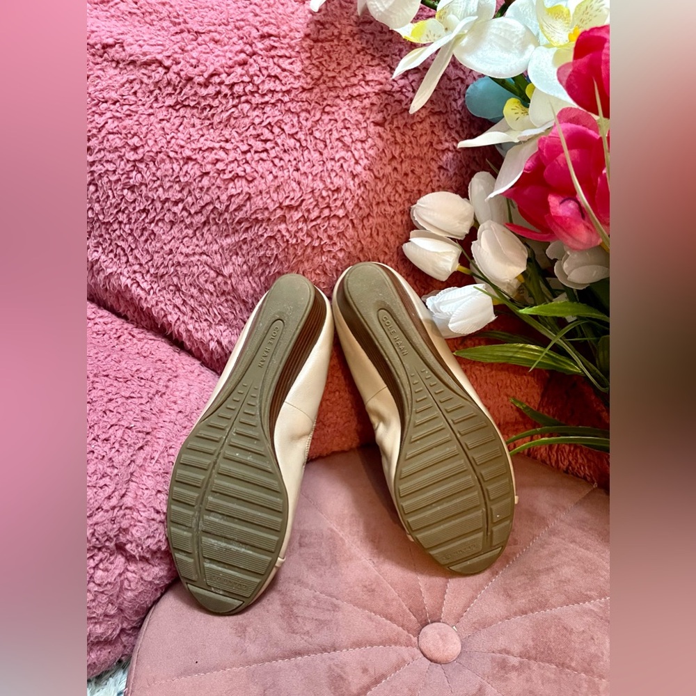 💖 Pre-Loved sandal close toe size 6 color nude - Picture 8 of 9